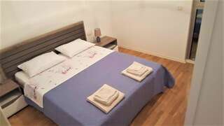 Апартаменты Harmonia Sea View Two Bedroom Apartment Будва Апартаменты с 2 спальнями-14